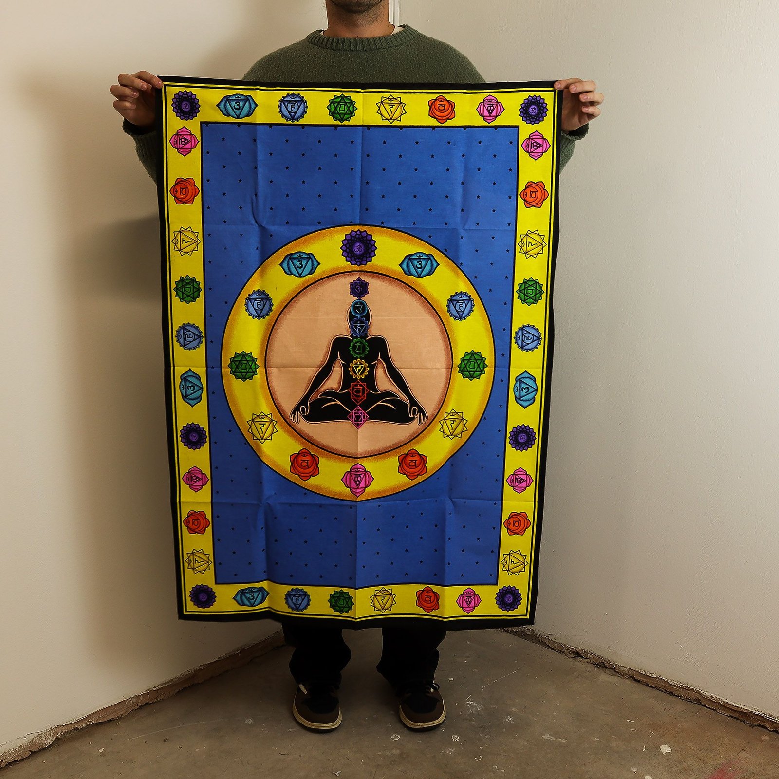 Cotton Wall Art (70x110cm) - Chakra Fibrant 2 Cotton Wall Art (70x110cm) - Chakra Fibrant - Image 2