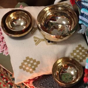 Large Shining Bell-Metal Handmade Singing Bowl (approx 850g) - 17cm